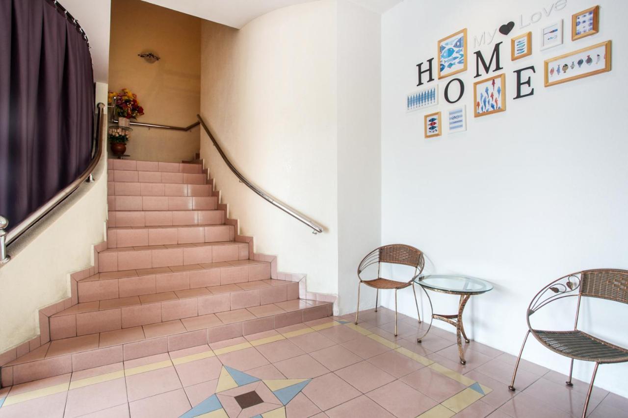 Hotel Home 88 Teluk Intan Exterior foto